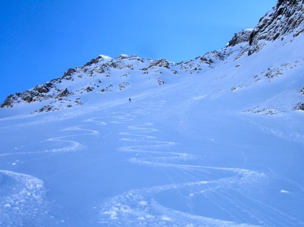 Ski de randonnée à la Pointe de Chalance Ronde avec les guides de Serre Chevalier.