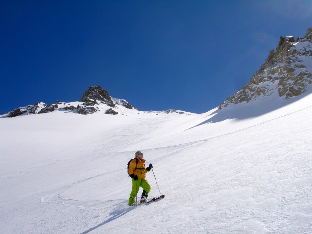 Les Rochers Charniers : ski de randonnée avec les guides de Serre Chevalier.